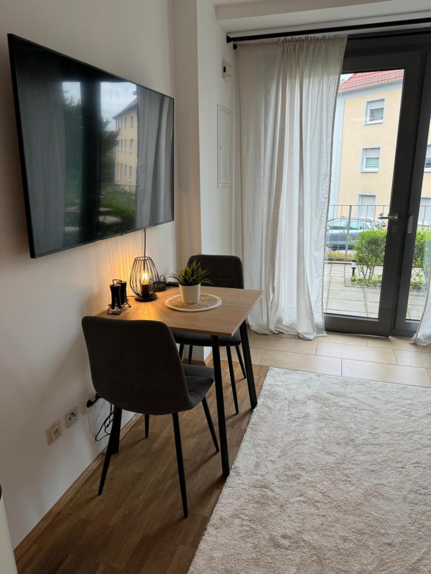 Moderne Ferienwohnung Mit Terrasse Вюрцбург Екстер'єр фото